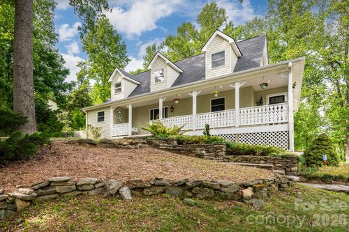 10 Terrapin Trl, Flat Rock, NC, 28731-9633 | Card Image