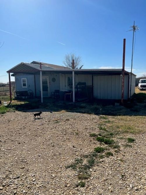 8523 Runion Rd, San Angelo, TX, 76905-8826 | Card Image