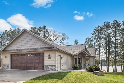 670 Private Beach Trl, Wisconsin Rapids, WI, 54494-1502 | Card Image