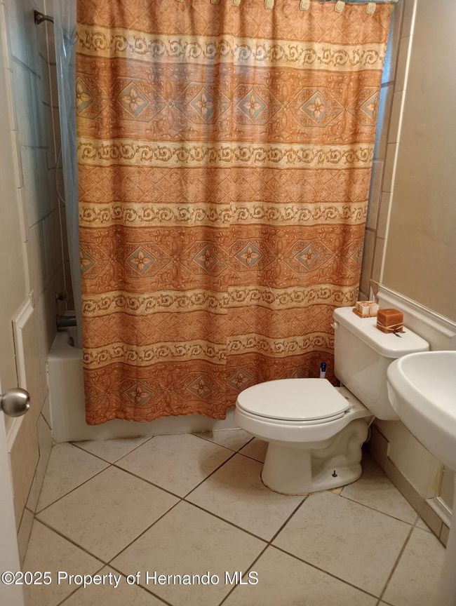 2419 Appian Ave, House other with 3 bedrooms, 2 bathrooms and null parking in Spring Hill FL | Image 13