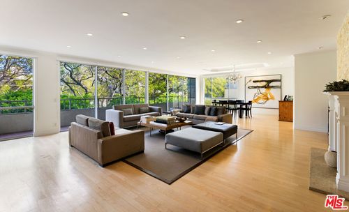 apt-202-339 N Palm Dr, Beverly Hills, CA, 90210-4112 | Card Image