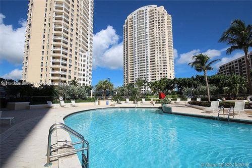 apt-600-888 Brickell Key Dr, Miami, FL, 33131-2604 | Card Image