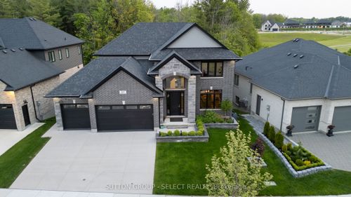 307 Songbird Lane, Ilderton, ON, N0M2A0 | Card Image