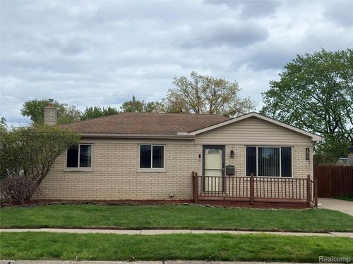 27334 Perry Street, Roseville, MI, 48066 | Card Image