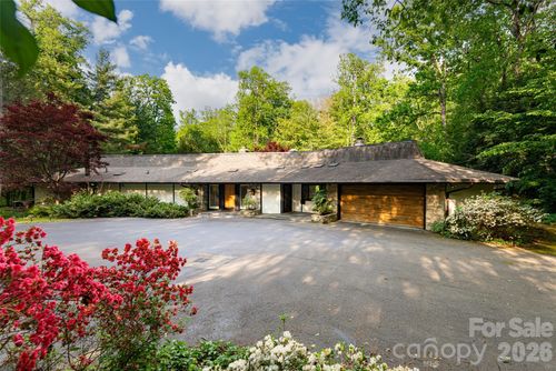 18 Forest Rd, Asheville, NC, 28803-2908 | Card Image