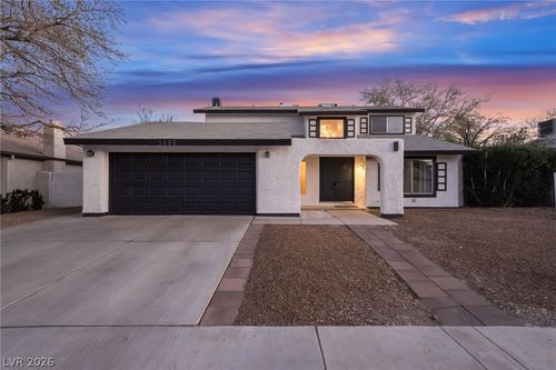 5693 Ibanez Ave, Las Vegas, NV, 89103-1209 | Card Image