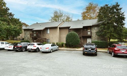 411 Mallard Head Ln, Mooresville, NC, 28117-8902 | Card Image