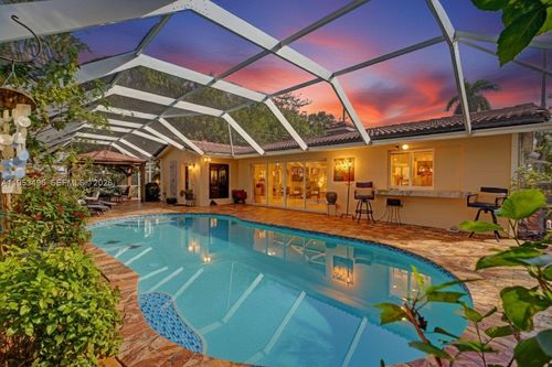 1237 Garfield St, Hollywood, FL, 33019-3123 | Card Image