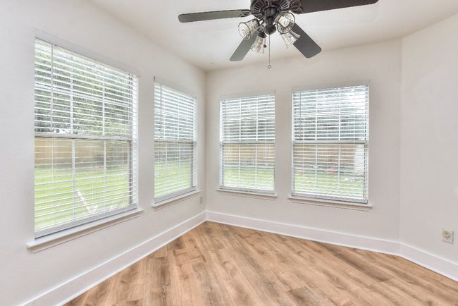 Great breakfast/dining area off the kitchen overlooks the big back yard! | Image 11