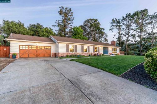 73 Pine Hill Dr, El Sobrante, CA, 94803-2501 | Card Image