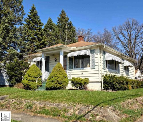 4117 Brunswick Ave, Flint, MI, 48507-2527 | Card Image