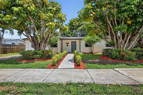 5711 Sw 92nd Ave, Miami, FL, 33173-1646 | Card Image
