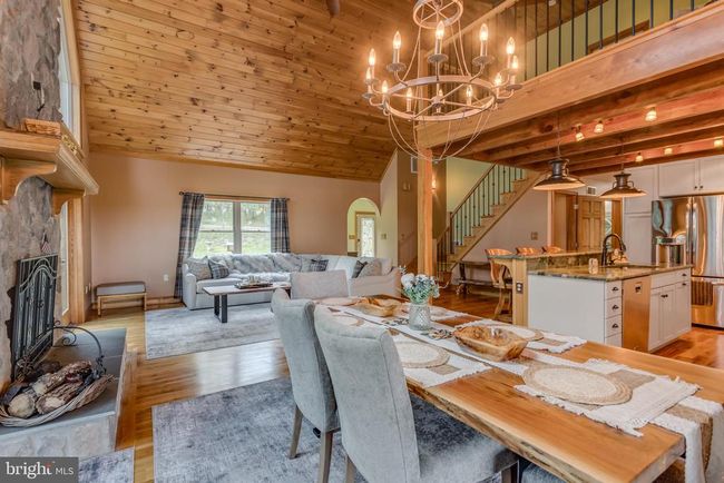 2020 Quaint Acres Ln, House other with 3 bedrooms, 3 bathrooms and null parking in BERKELEY SPRINGS WV | Image 13
