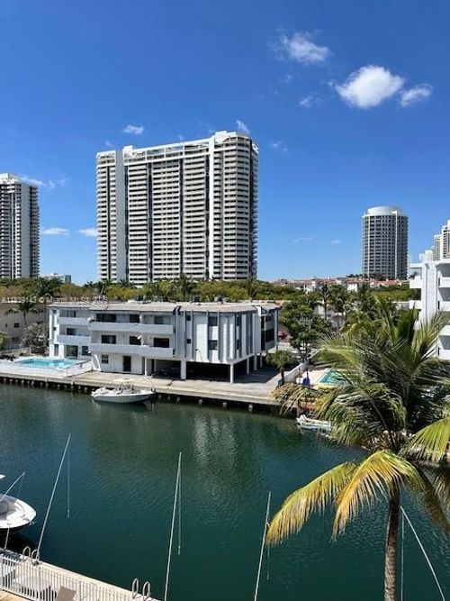 apt-406-3601 Ne 170th St, North Miami Beach, FL, 33160-3143 | Card Image