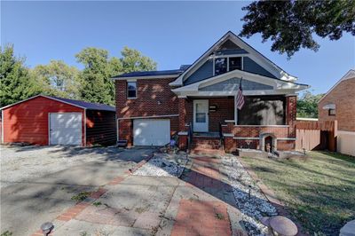 109 S Northern Boulevard, House other with 3 bedrooms, 2 bathrooms and null parking in Sugar Creek MO | Image 2