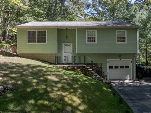 85 Padanaram Rd, Danbury, CT, 06811-2811 | Card Image
