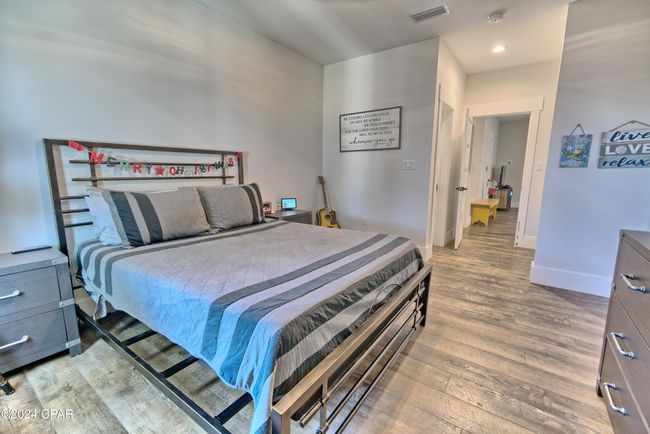 700 E 2 Nd St, House other with 4 bedrooms, 4 bathrooms and null parking in Lynn Haven FL | Image 62
