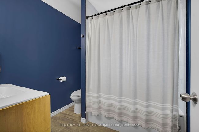 1 Buchan Rd, House other with 4 bedrooms, 2 bathrooms and 3 parking in London ON | Image 21