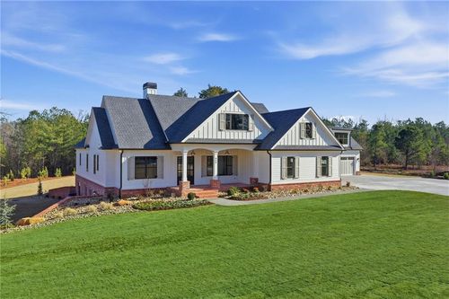 454 Mount Olive Church Ln Ne, White, GA, 30184 | Card Image