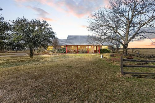 1233 Fm 901, Collinsville, TX, 76233-6939 | Card Image