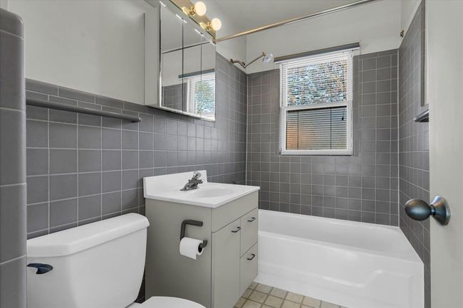 1608 Inverness St, House other with 2 bedrooms, 2 bathrooms and null parking in Sylvan Lake MI | Image 7