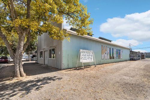 550 8th St, Williams, CA, 95987-8008 | Card Image