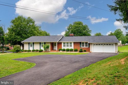 4900 Ilchester Rd, ELLICOTT CITY, MD, 21043-6826 | Card Image