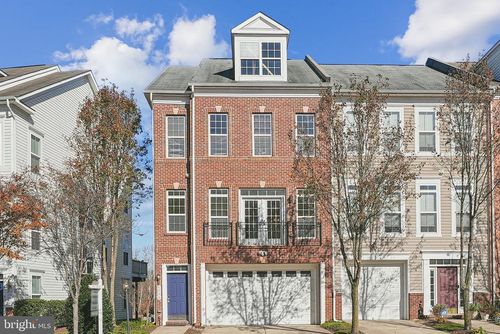 4233 Talmadge Cir, SUITLAND, MD, 20746-4391 | Card Image