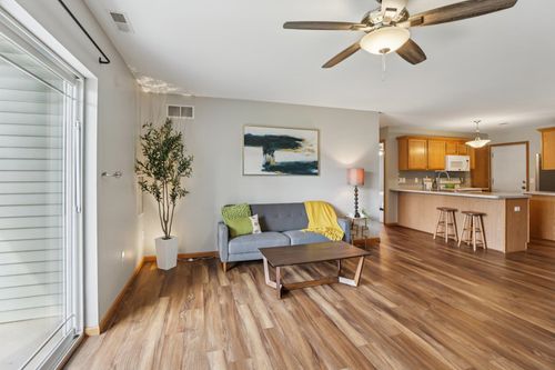 202 Douglas Drive, Brooklyn, WI, 53521 | Card Image