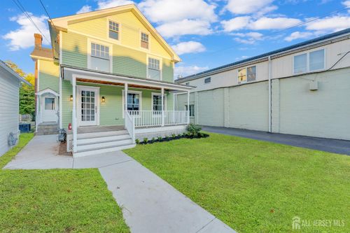 a-15 N Main St, Pennington, NJ, 08534-2217 | Card Image