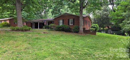 141 Brady Ln, Statesville, NC, 28625-9648 | Card Image