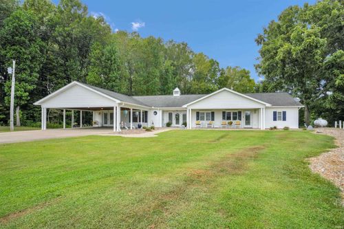 7018 Swallow Rd, Cannelton, IN, 47520-6629 | Card Image