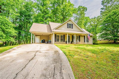 2451 Black Rd, CLEVELAND, GA, 30528-4603 | Card Image