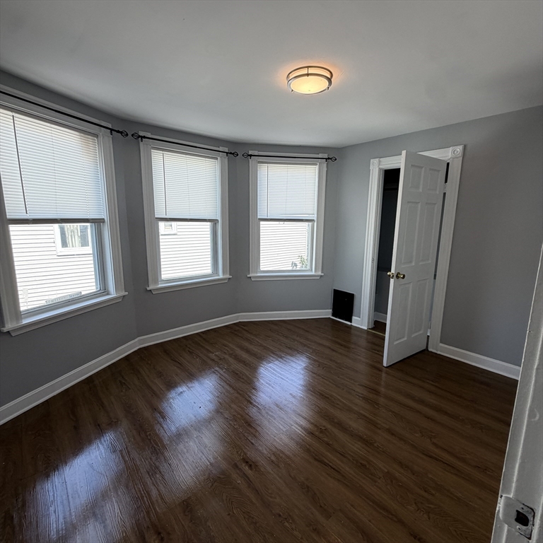 Residential Lease in Lynn 5