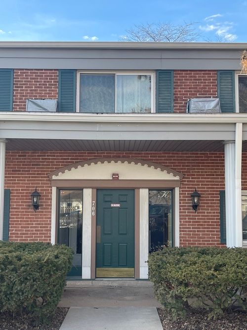 204-706 E Algonquin Rd, Arlington Heights, IL, 60005-4354 | Card Image