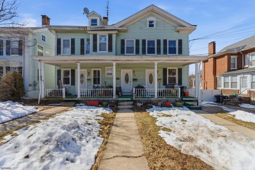 52 Park Ave, Flemington, NJ, 08822-1323 | Card Image