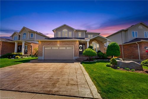 64 Highgate Rd, Kitchener, ON, N2N3M8 | Card Image