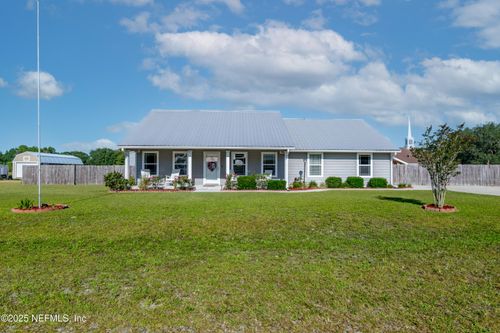9945 Sw 150th Run, Lake Butler, FL, 32054-7117 | Card Image
