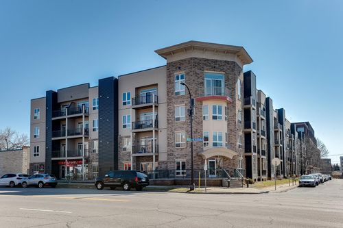 210-2600 University Ave Se, Minneapolis, MN, 55414-4207 | Card Image