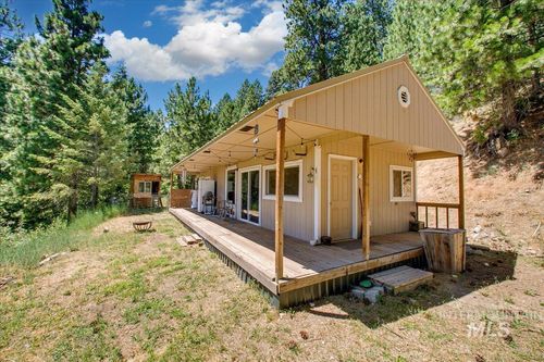 221 Tollgate Rd, Boise, ID, 83716-3015 | Card Image
