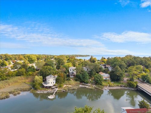 33 Jefferson Pl, Branford, CT, 06405-4713 | Card Image