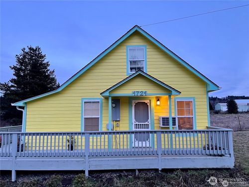 1721-1707 Fowler Rd, Raymond, WA, 98577-9645 | Card Image