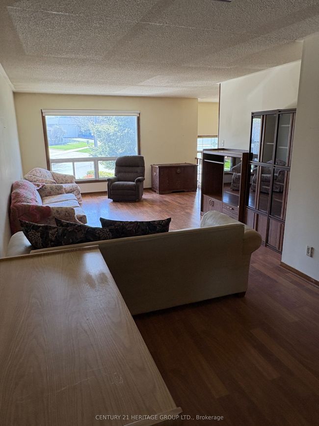 117 Maplegrove Ave, House other with 5 bedrooms, 2 bathrooms and 4 parking in Bradford ON | Image 8