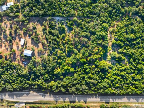 110 Moellering Rd, Fredericksburg, TX, 78624-5084 | Card Image