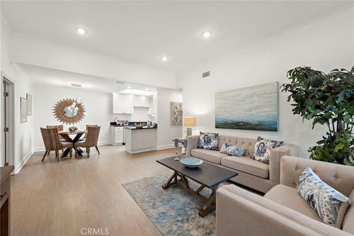 d-964 Calle Aragon, Laguna Woods, CA, 92637-3567 | Card Image