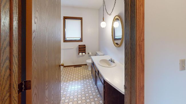 Bathroom | Image 10