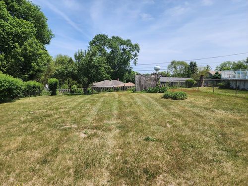 1212 Cherry St, Lake In The Hills, IL, 60156-1106 | Card Image