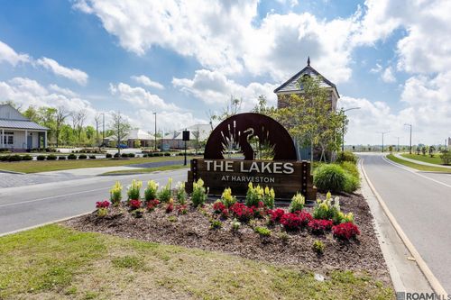13857 Golden Holly Ln, Baton Rouge, LA, 70810-7446 | Card Image