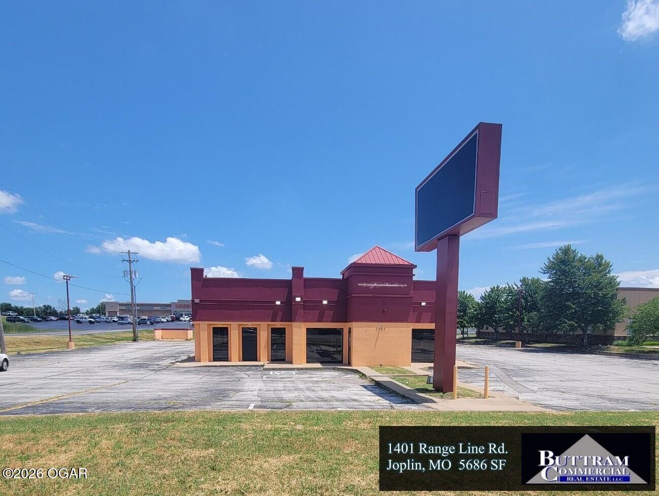 1401 S Range Line Rd, Joplin, MO 64801