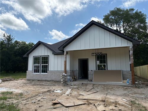 2405 Southside Dr, Bryan, TX, 77803-0529 | Card Image